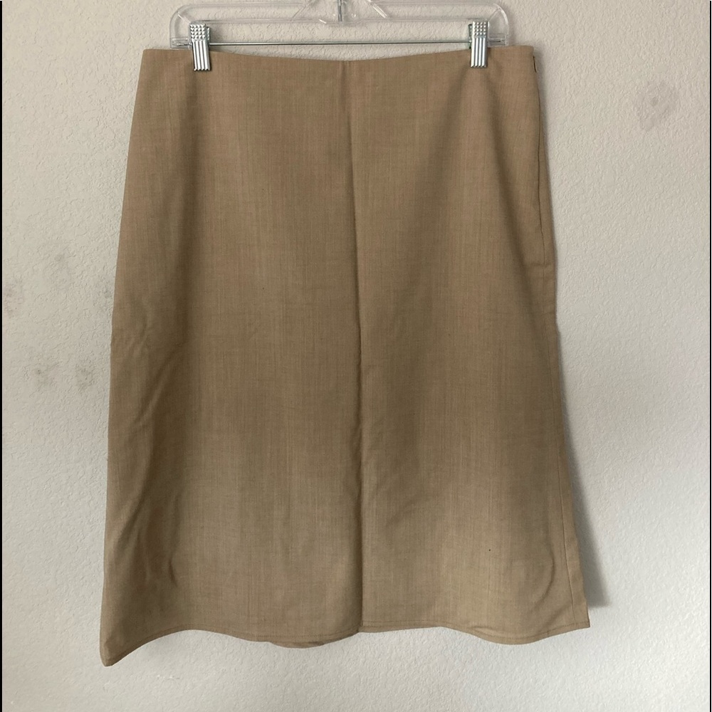 sand/tan banana republic pencil skirt